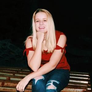 Meet your Posher, Amanda